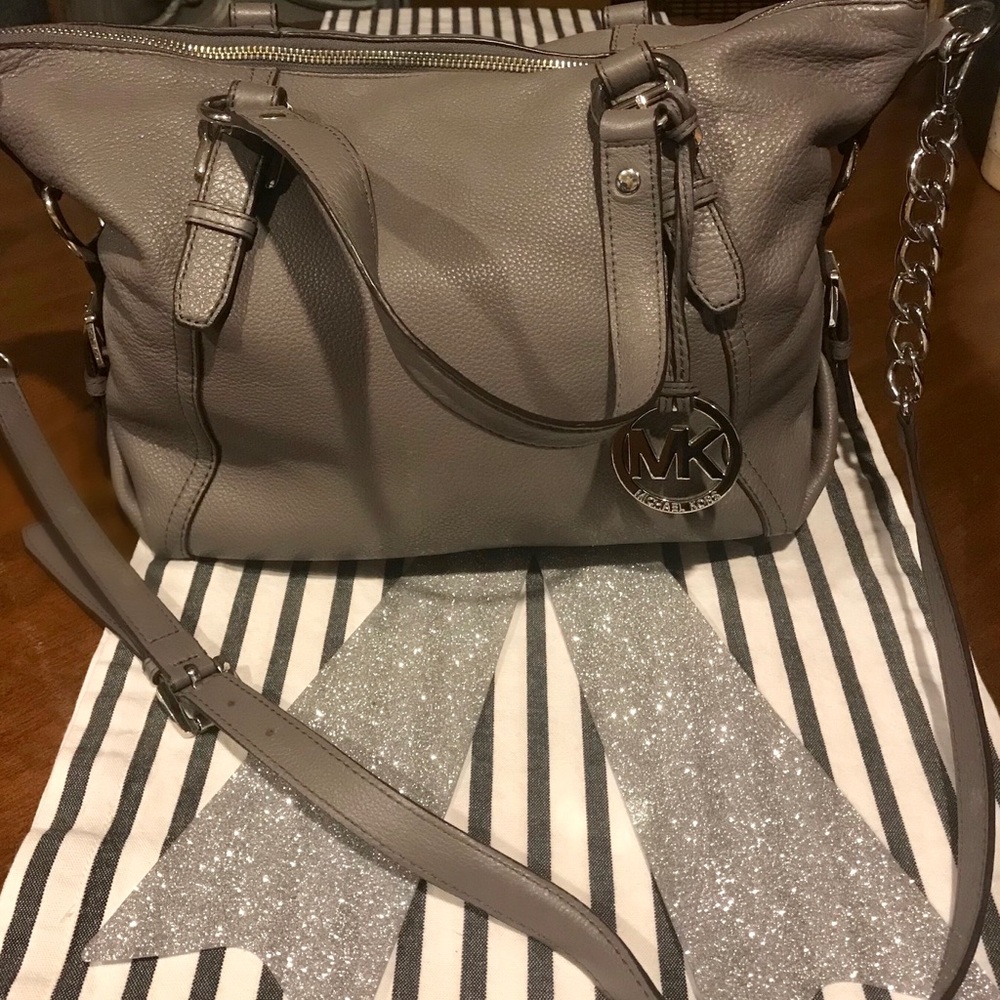 Micheal Kors Gray/Silver purse